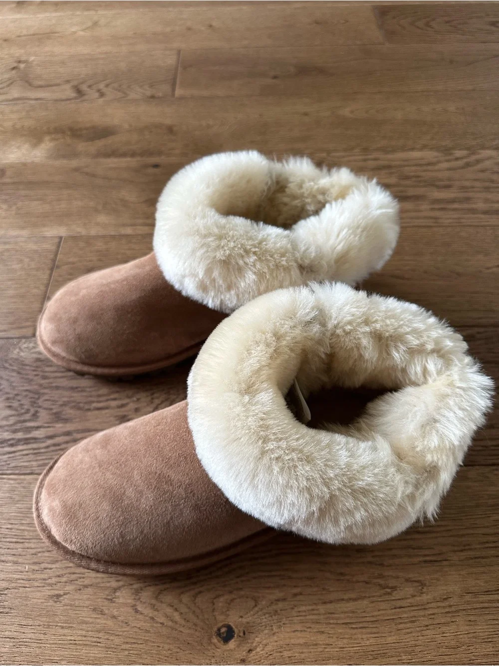 100% Shearling Wool Lined Boots Sz 7